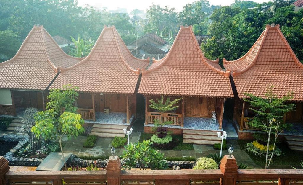 Joglo Jawa Jepara Exterior foto