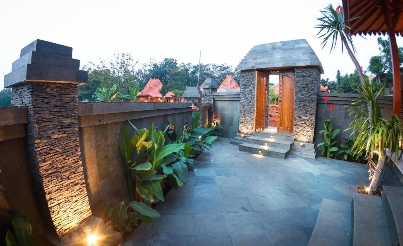 Joglo Jawa Jepara Exterior foto