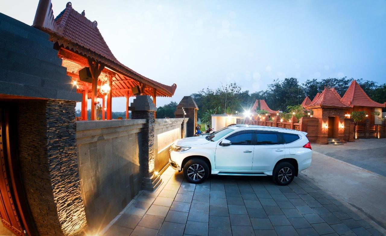 Joglo Jawa Jepara Exterior foto